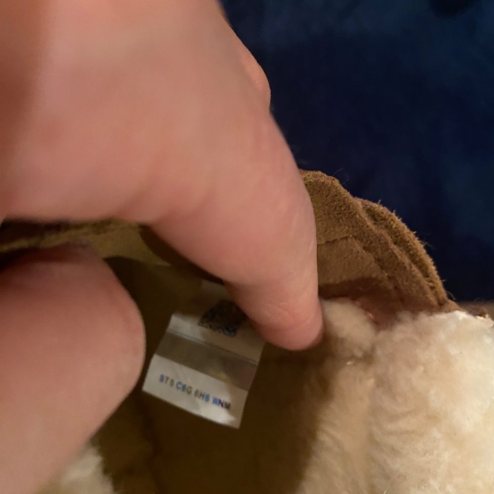 UGG Women's Funkarra Zip Cuffed Cold-Weather Booties - Picture 5 of 6